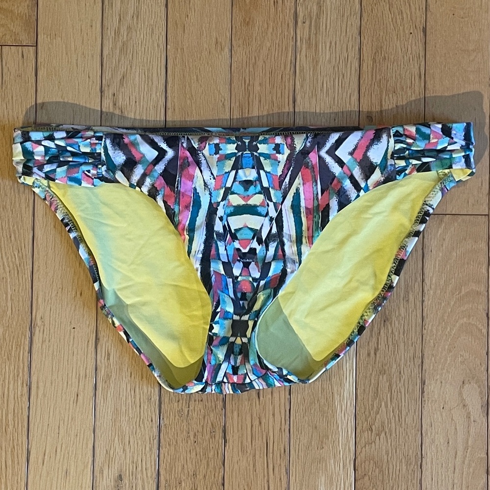 New BECCA Multi-Coloured Geometric Print Hipster Bikini Bottoms